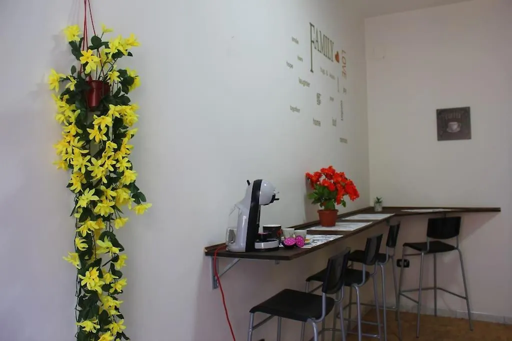 Central Station Private Apartment Neapol