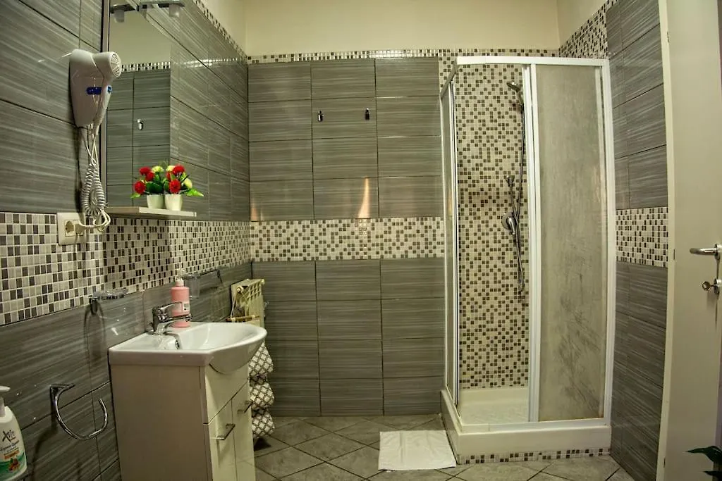 Central Station Private Apartment Neapol